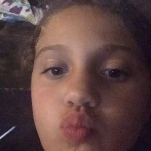 Meet your Posher, Lucy